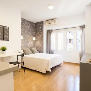 Lu&cia Malagueta 2 , Málaga España